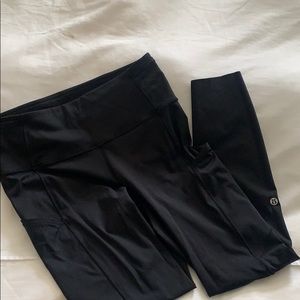 Lululemon fast and free 28 inch